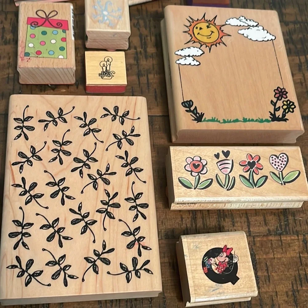 48 Rubber Stamps: Various Themes, Sayings & Florals